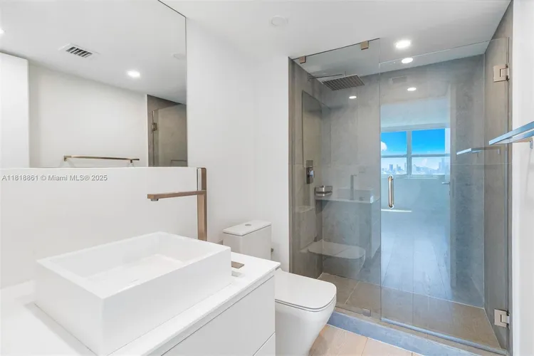 Floridian #2807 image #26