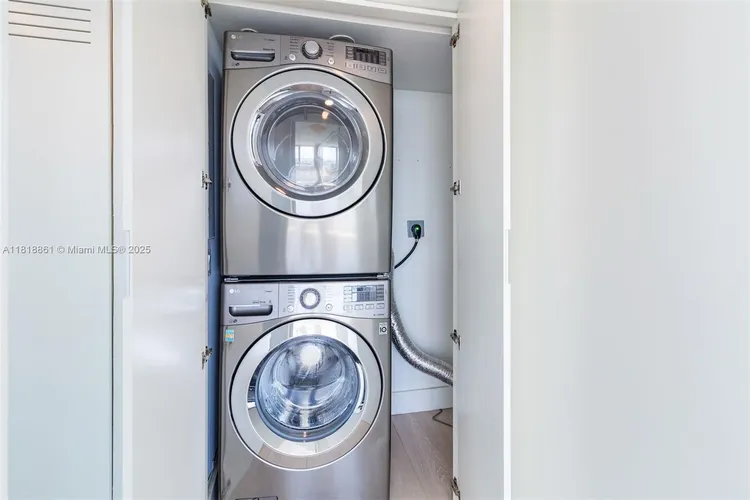 Floridian #2807 image #28