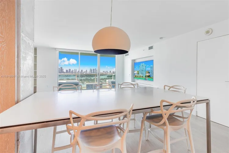 Floridian #2807 image #7