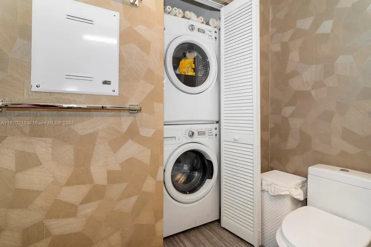 1010 Brickell #2508 image #25