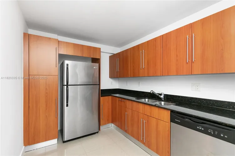 The Residences On Hollywood Beach #737 image #9