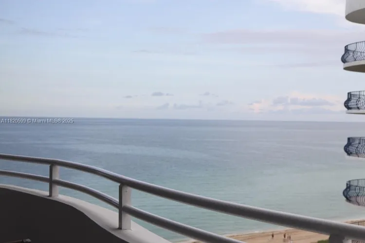 Rimini Beach #1104 image #22