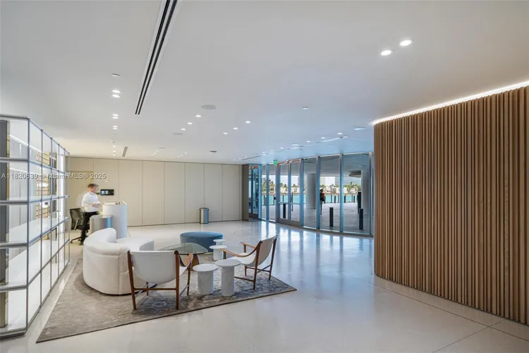 Onda Residences #202 image #24