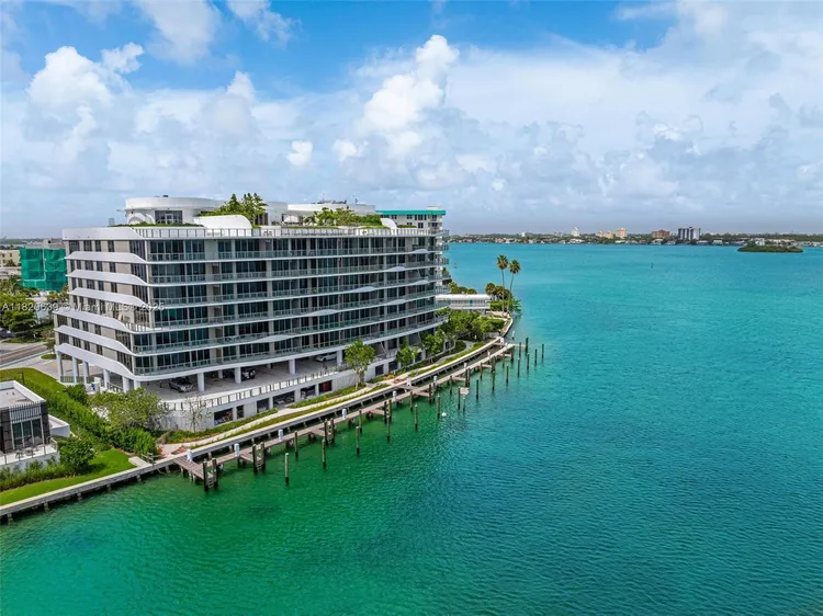 Onda Residences #202 image #26