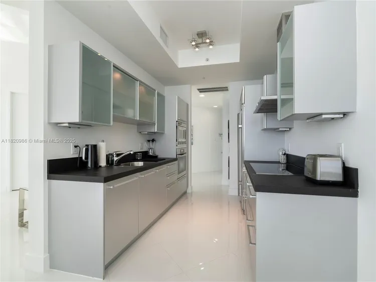 Trump Royale #4709A image #11