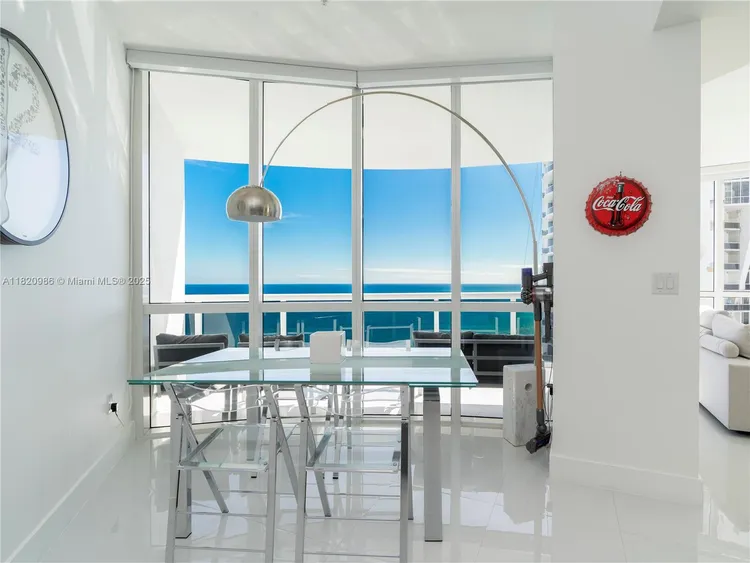 Trump Royale #4709A image #12