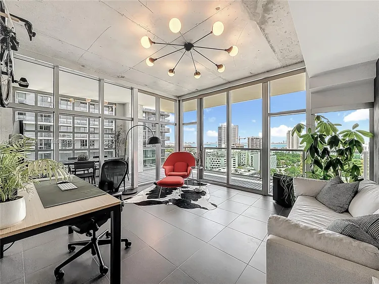 Midtown 4 #H1215 image #14