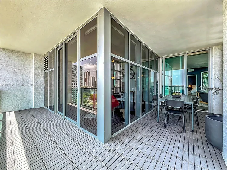 Midtown 4 #H1215 image #34