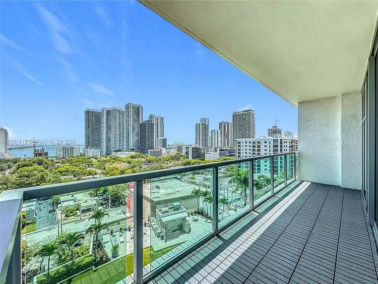 Midtown 4 #H1215 image #38