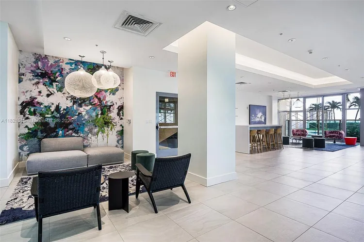 Midtown 4 #H1215 image #52