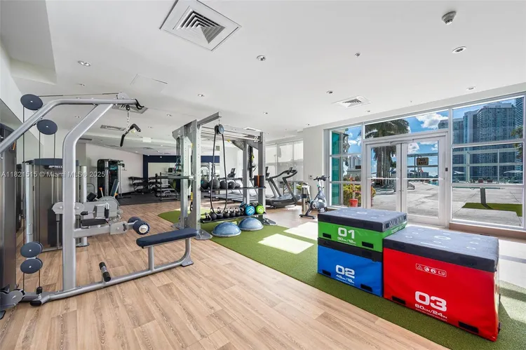 Midtown 4 #H1215 image #55