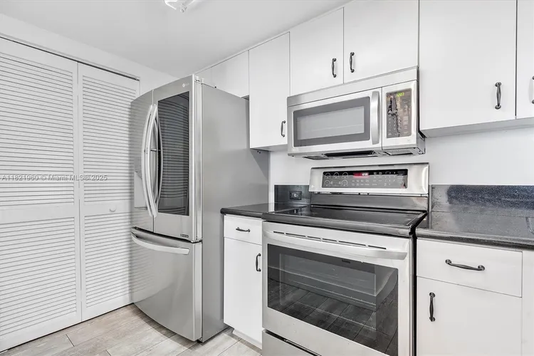 Floridian #2106 image #12