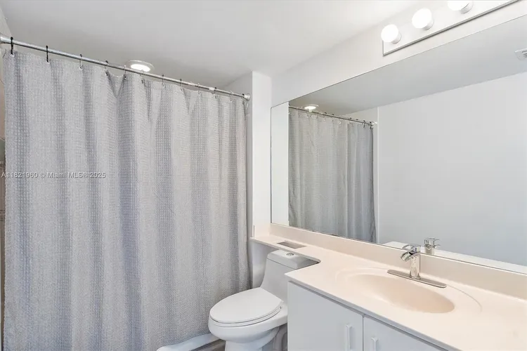 Floridian #2106 image #14