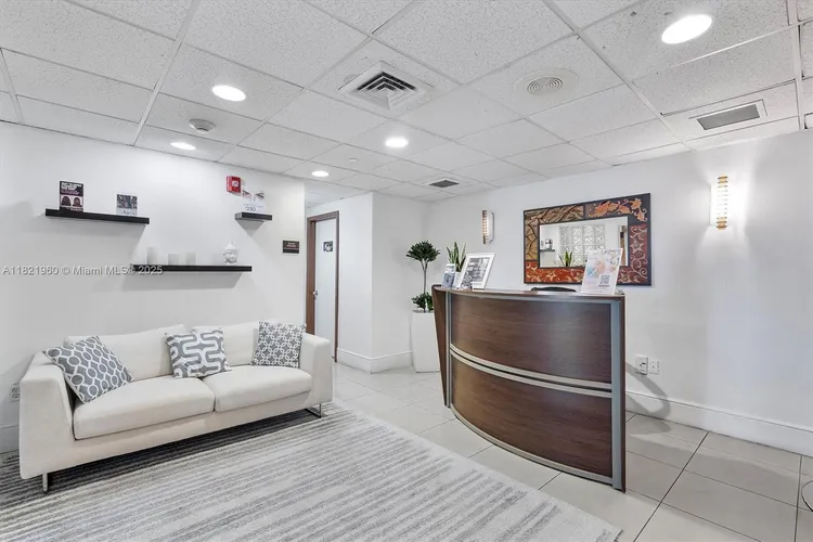 Floridian #2106 image #21