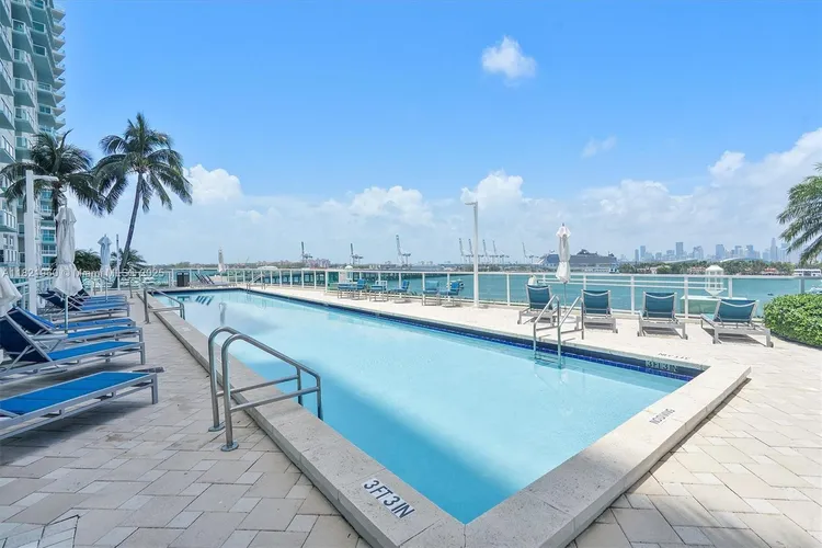 Floridian #2106 image #24