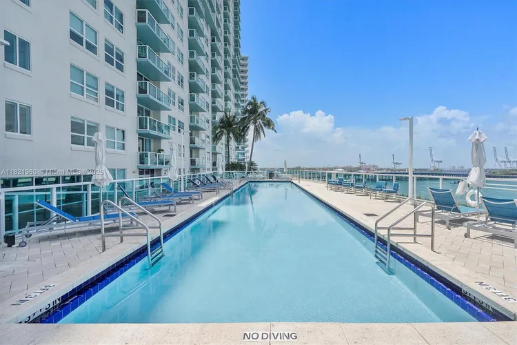 Floridian #2106 image #26