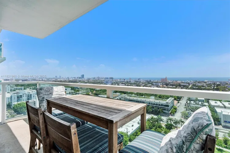 Floridian #2106 image #9