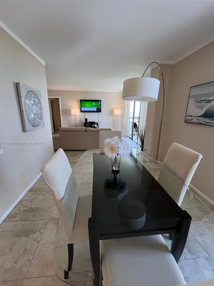 Coronado #1401 image #7