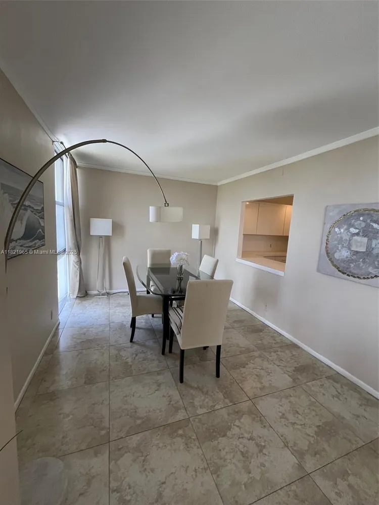 Coronado #1401 image #8