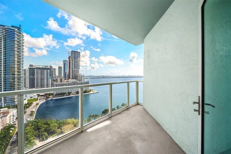 Quantum on the Bay #2104 image #13