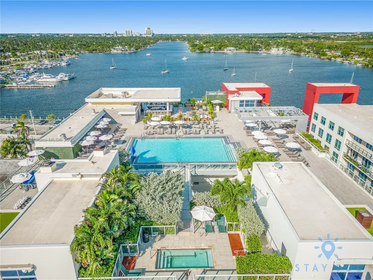 Costa Hollywood #N521 image #53