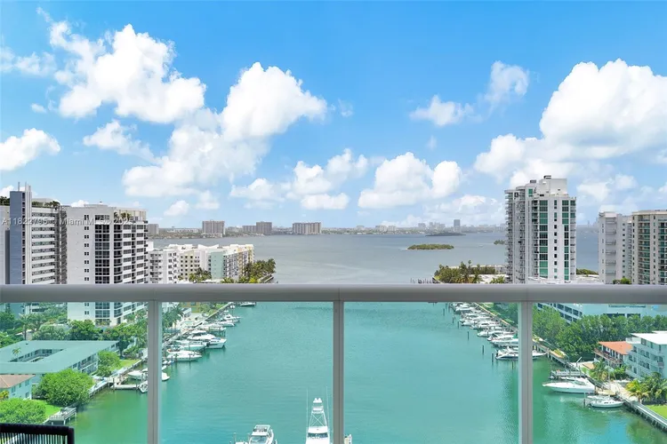 360 Condo #PH1 image #10