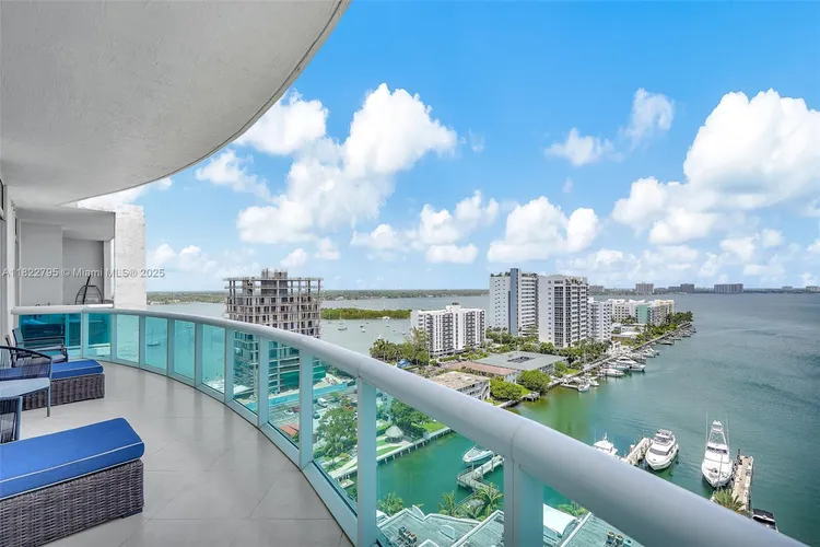 360 Condo #PH1 image #12