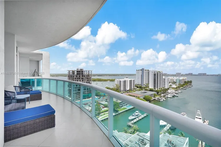 360 Condo #PH1 image #14