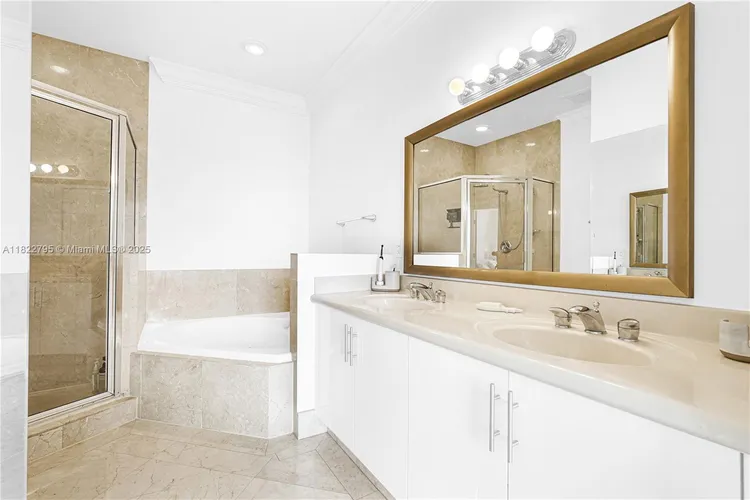 360 Condo #PH1 image #36