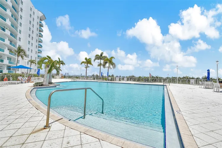 360 Condo #PH1 image #59