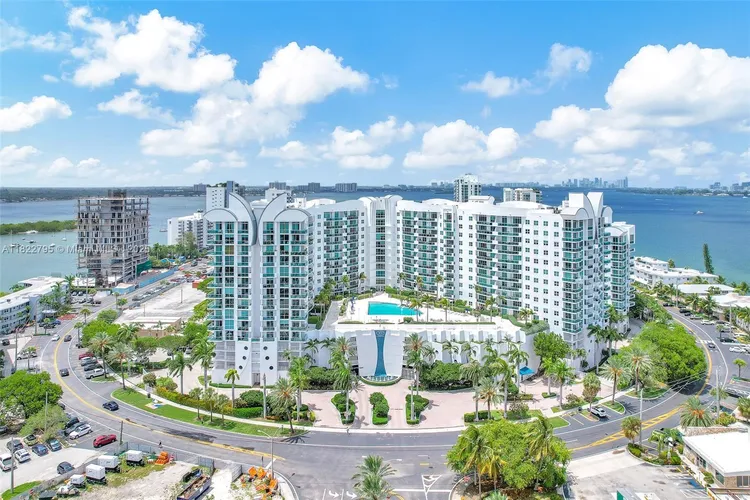 360 Condo #PH1 image #8