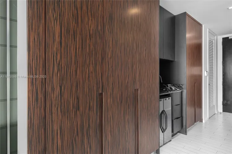 W South Beach #1203 image #15