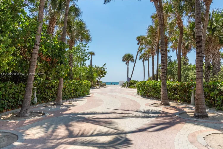 W South Beach #1203 image #21