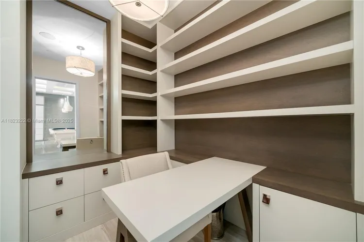 321 Ocean Drive #200 image #35