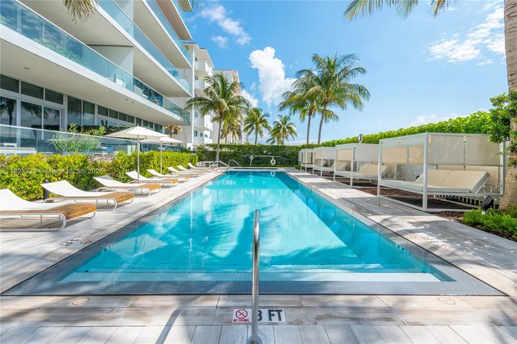 321 Ocean Drive #200 image #38