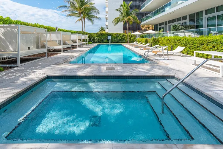 321 Ocean Drive #200 image #41