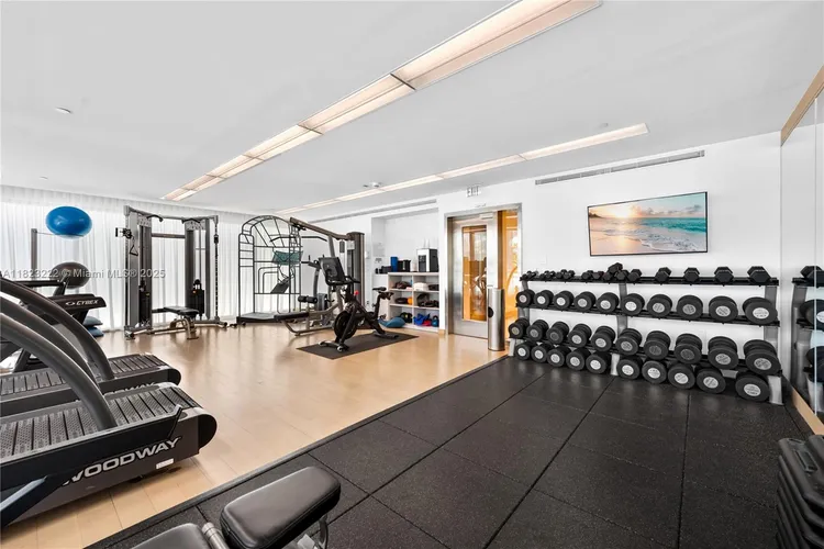 321 Ocean Drive #200 image #44