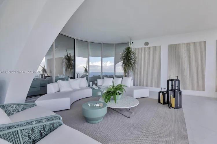 Jade Signature #5103 image #13