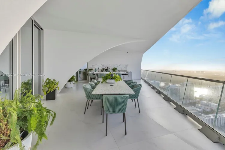 Jade Signature #5103 image #26