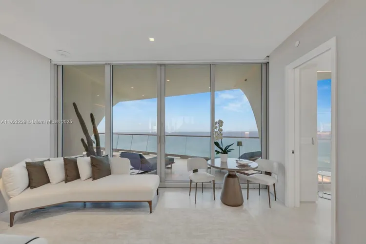 Jade Signature #5103 image #37