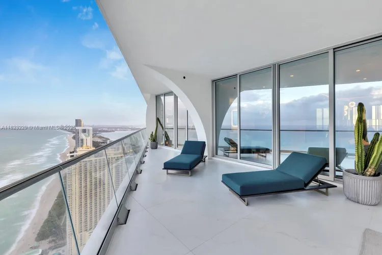 Jade Signature #5103 image #47