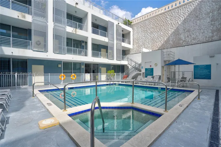 Lofts at Mayfair #204 image #21