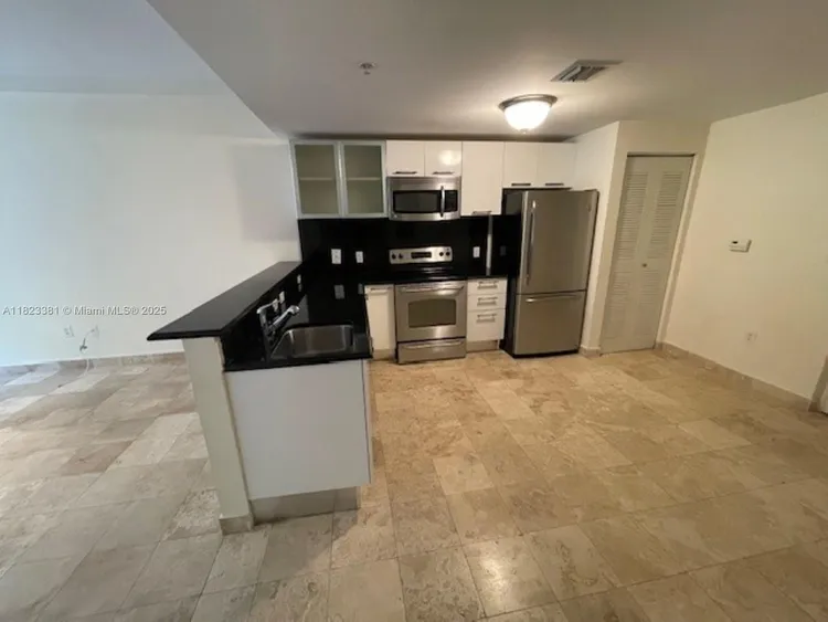 Lofts at Mayfair #204 image #6