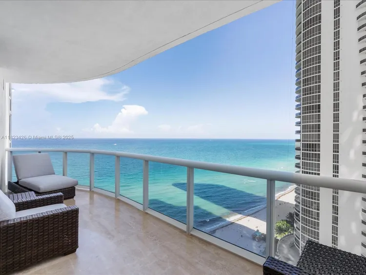 Trump Tower 2 #2002 image #30