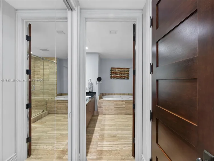 Trump Tower 2 #2002 image #38