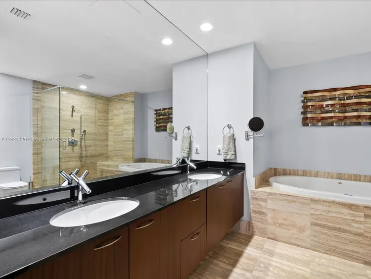 Trump Tower 2 #2002 image #39