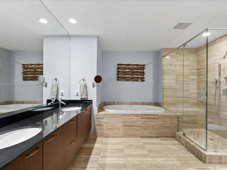 Trump Tower 2 #2002 image #40