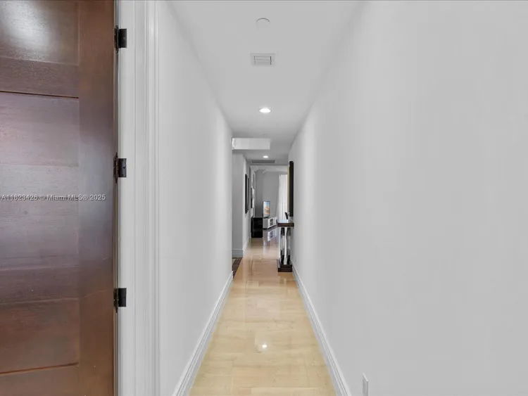 Trump Tower 2 #2002 image #43