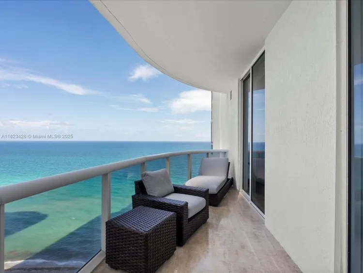 Trump Tower 2 #2002 image #46