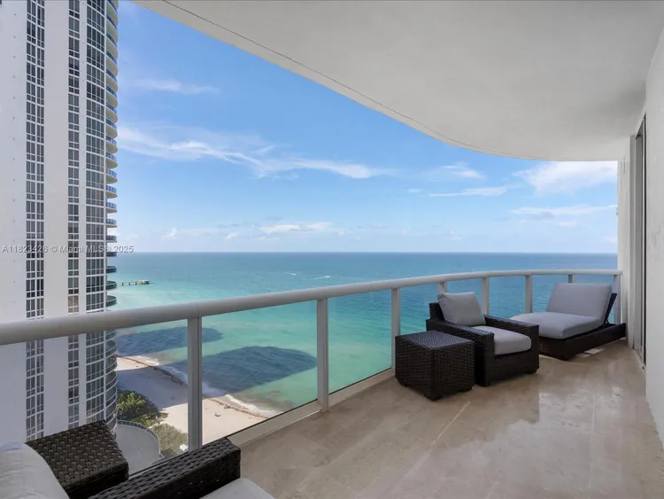 Trump Tower 2 #2002 image #47